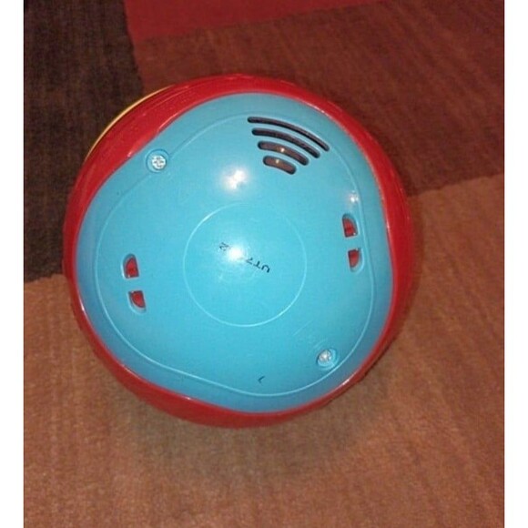VTech Wiggle and Crawl Ball Toy - Picture 6 of 6